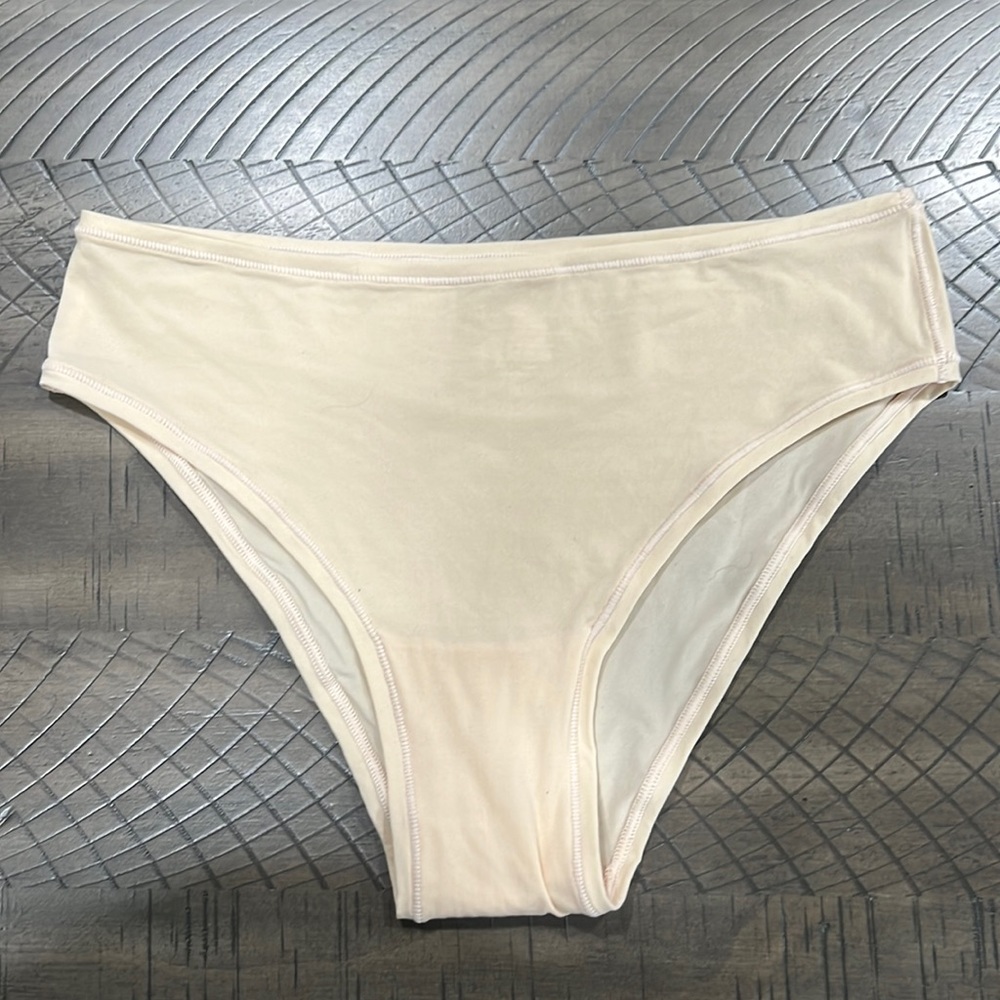 New Skims fits everybody bikini.